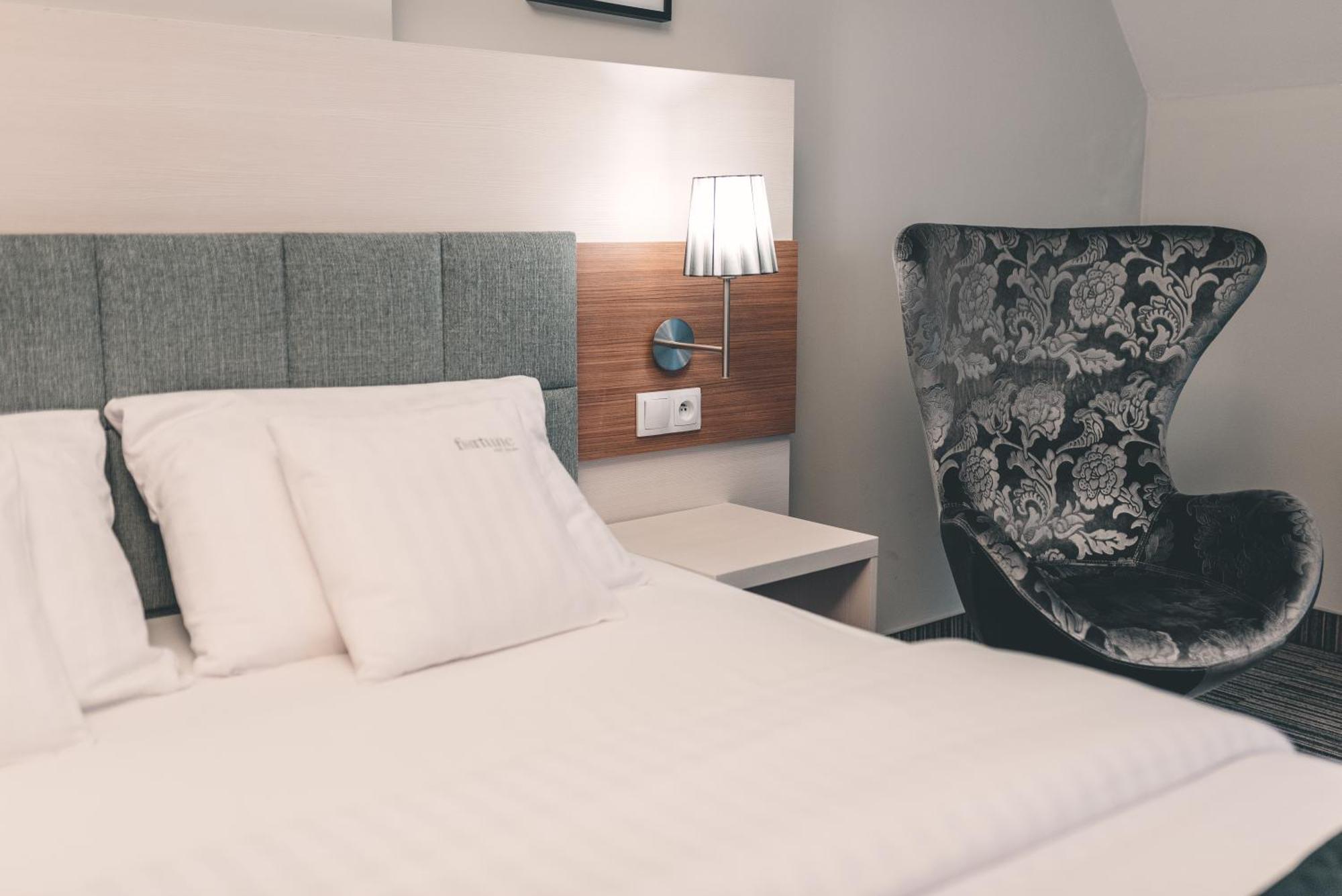 Fortune Old Town Boutique Aparthotel 3*